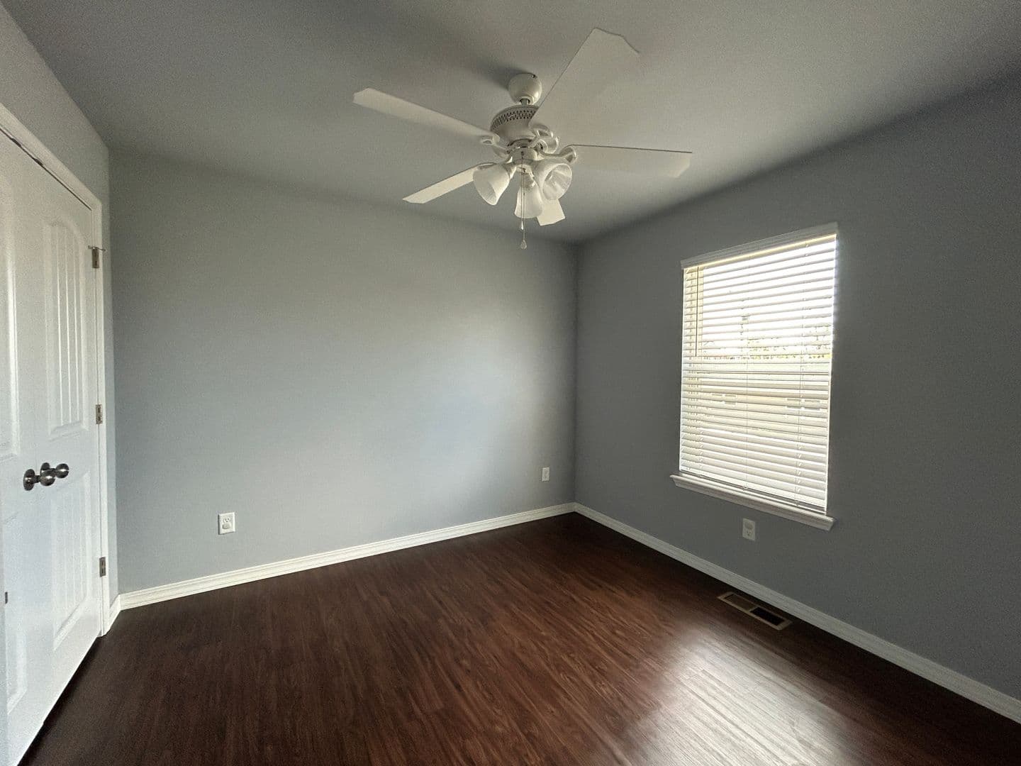 Rogers Apartment: 624 N 6th Street