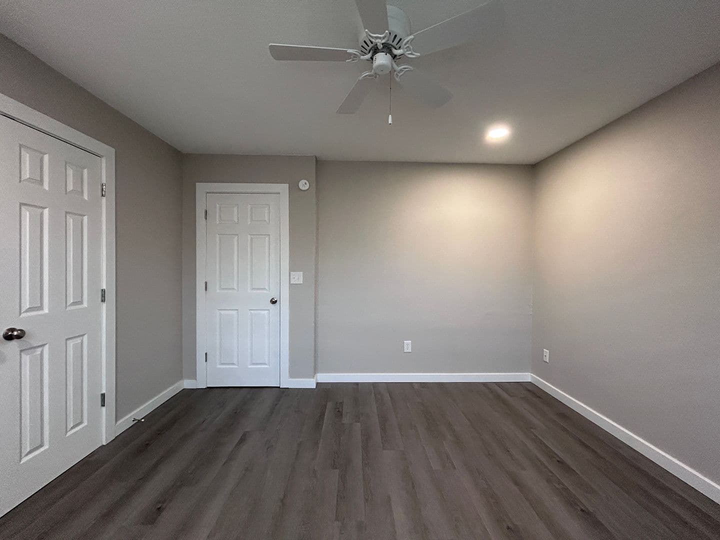 Rogers Apartment: 618 N 6th Street