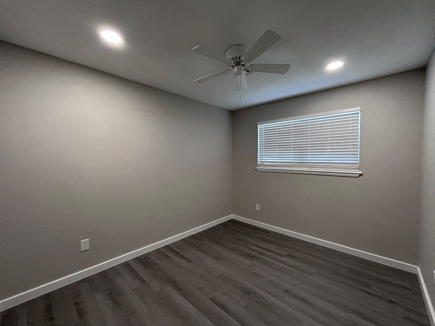 Rogers Apartment: 618 N 6th Street