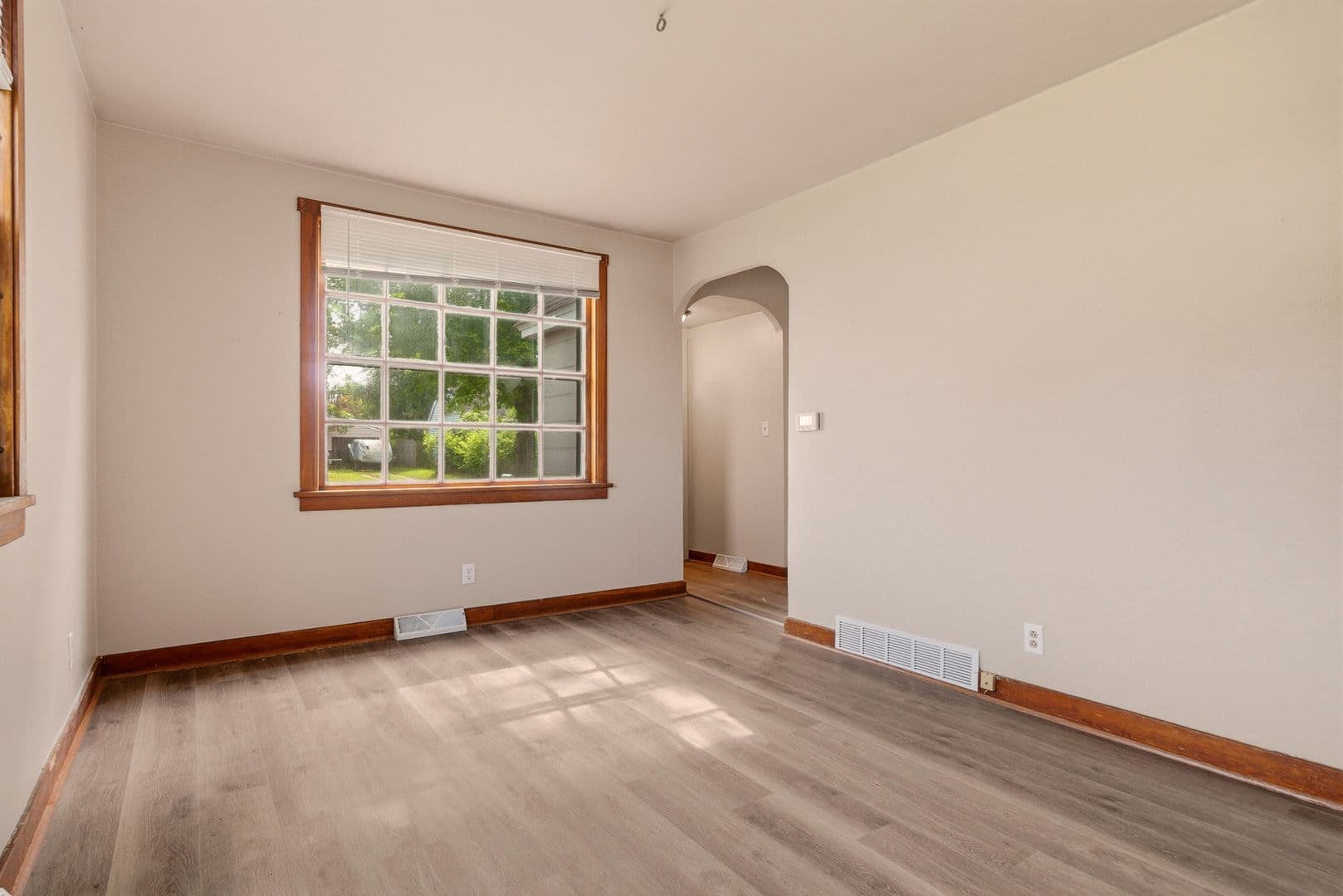 La Crosse House: 2737 Hamilton St