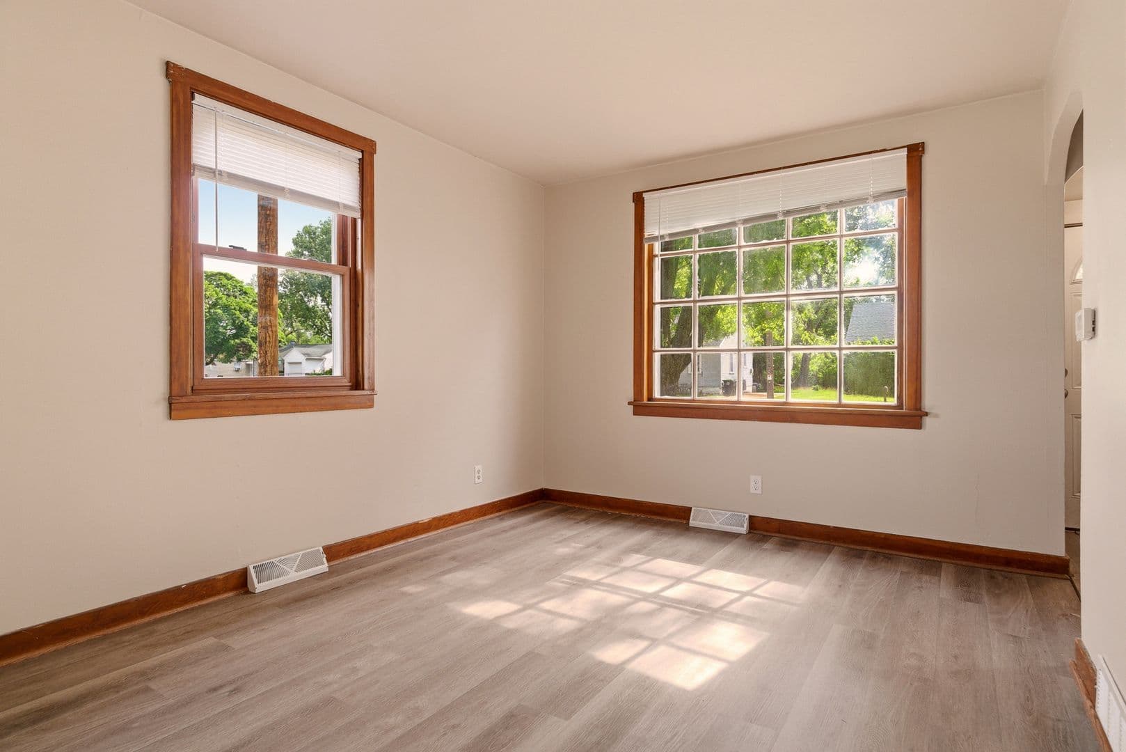 La Crosse House: 2737 Hamilton St