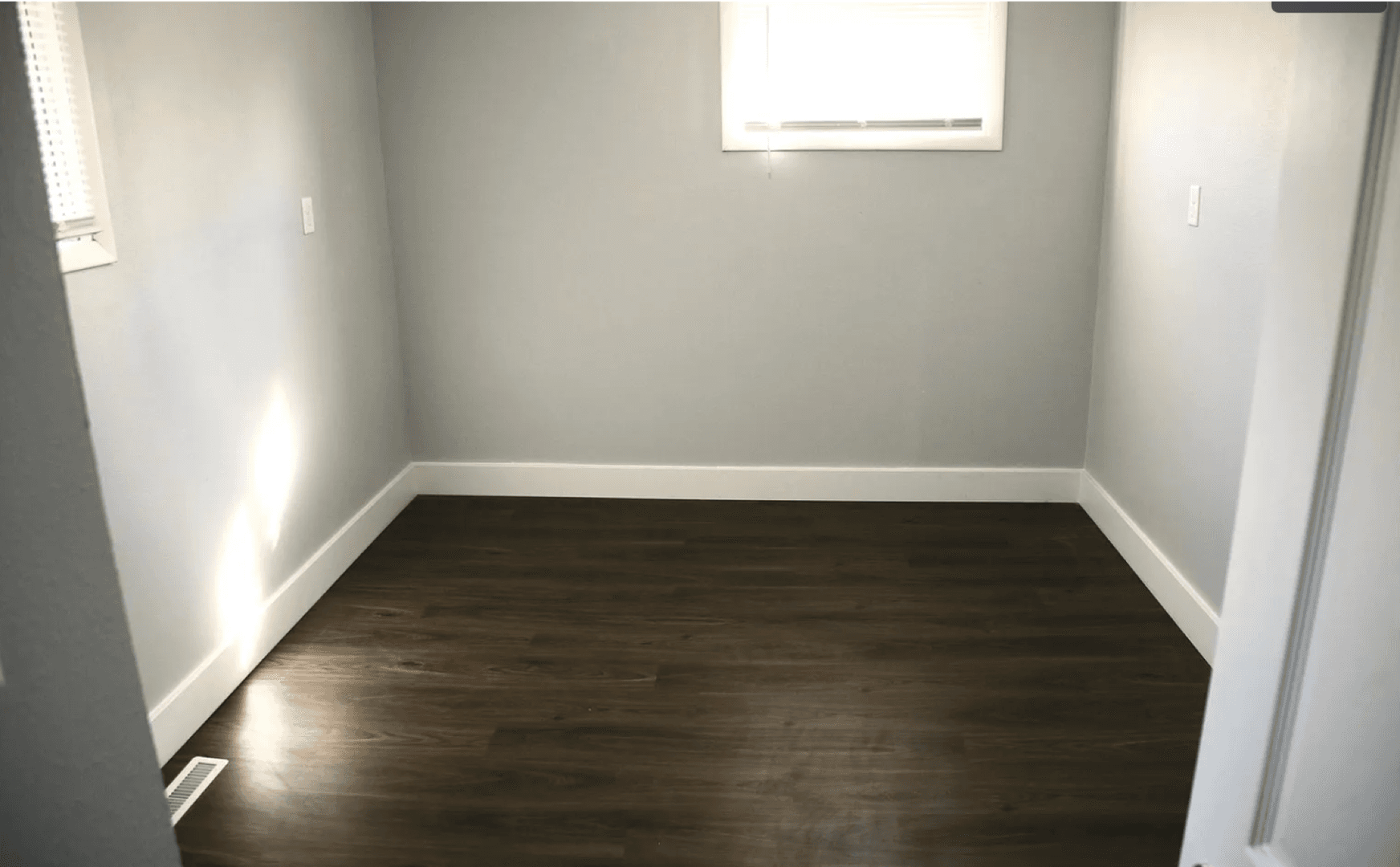 La Crosse Apartment: 1416-1418 Travis St