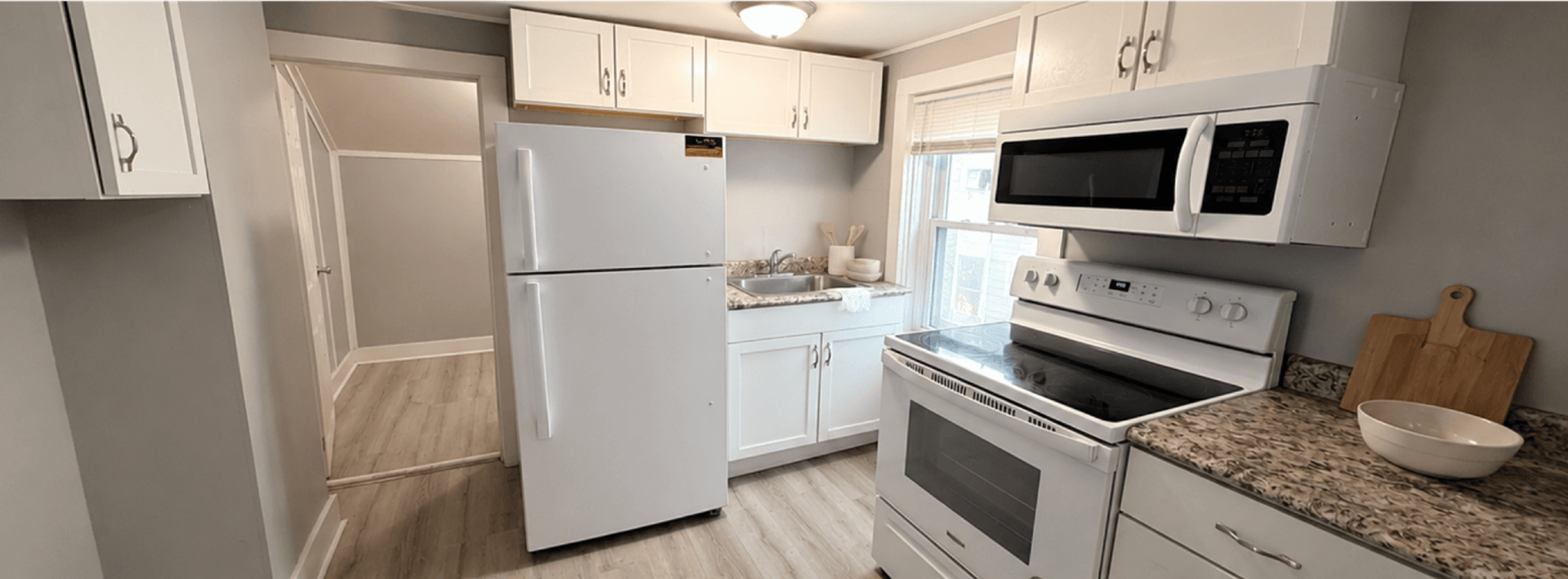 La Crosse Apartment: 1305-1307 Avon St