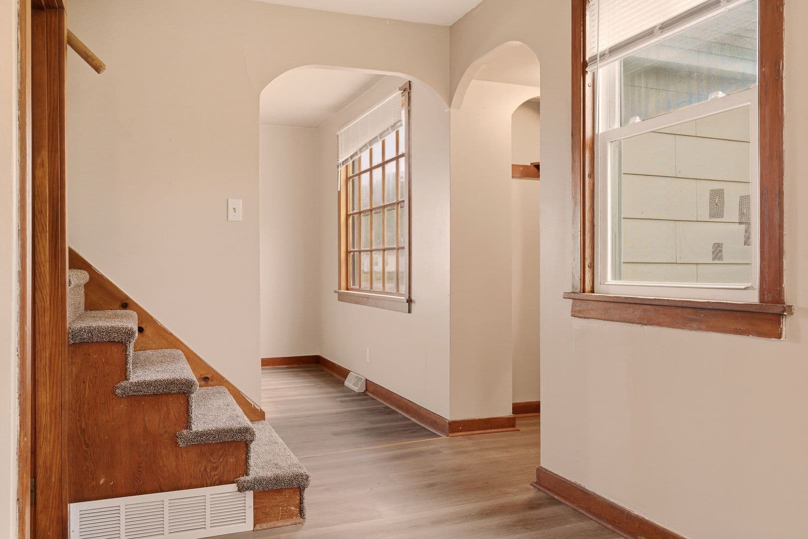 La Crosse House: 2737 Hamilton St