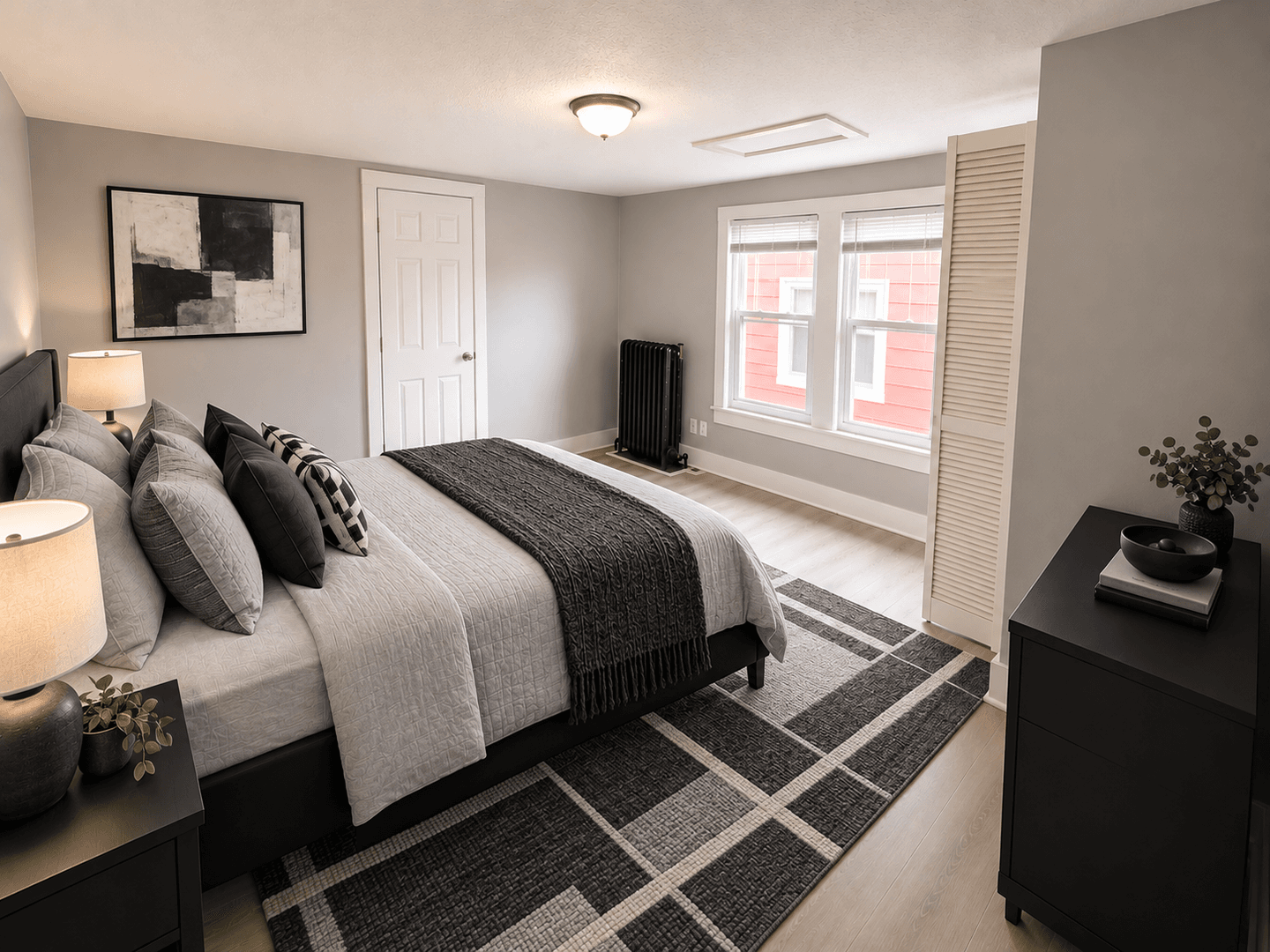 La Crosse Apartment: 1305-1307 Avon St