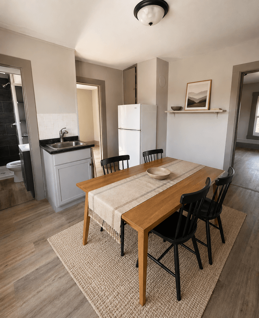 La Crosse Apartment: 1025-1027 Redfield St