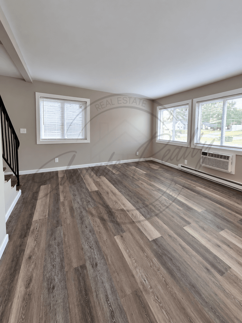 Nashville Townhome: 550 Harding Place Unit B-114