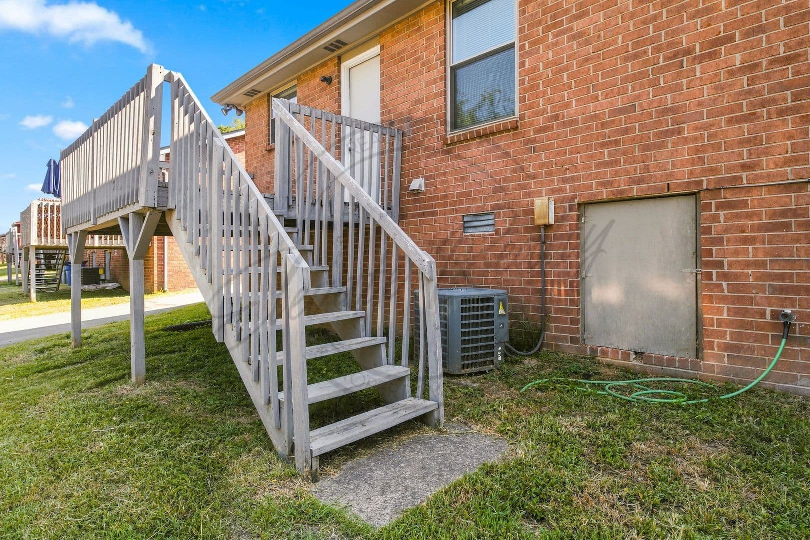 Hermitage Multiplex: 584 Tulip Grove Unit A