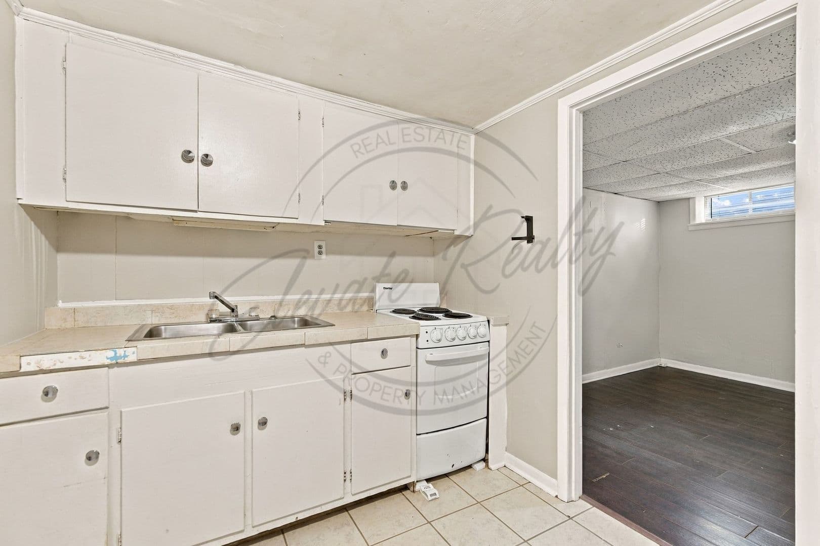 Cookeville Apartment: 114 E 17th St Unit 1B