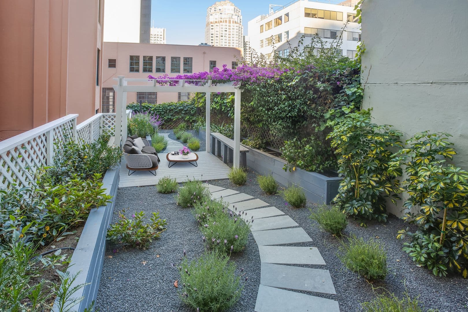San Francisco Apartment: 540 Stockton St