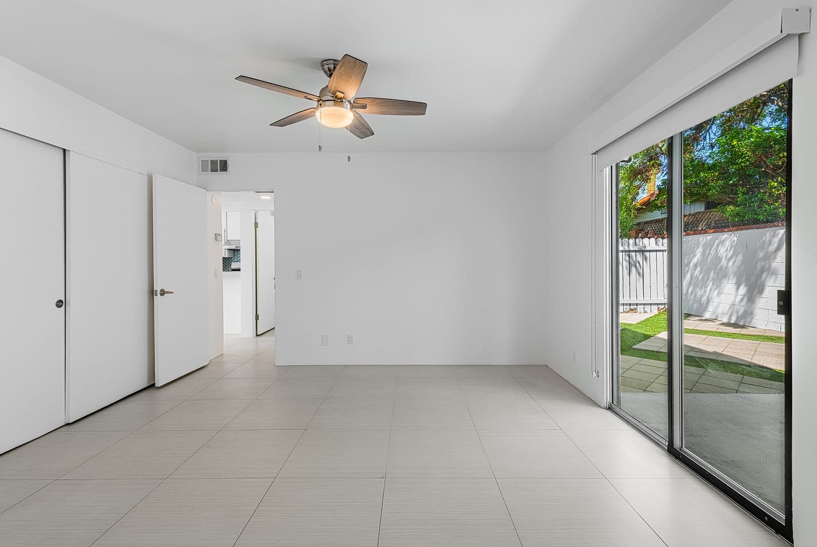 Palm Springs Apartment: 2970 Ranchero Dr