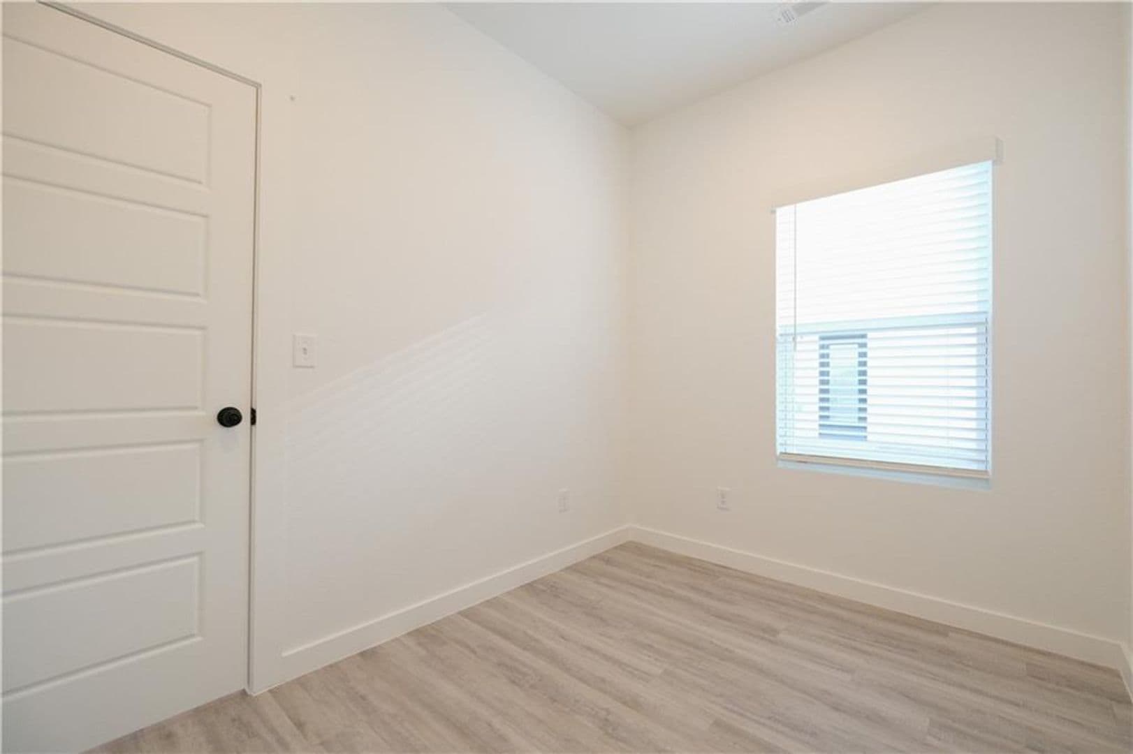 Centerton House: 1081 Boardwalk Avenue