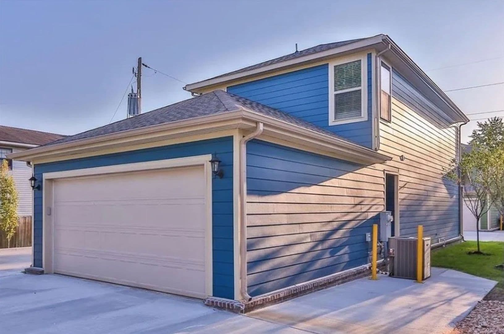 Fayetteville Townhome: 1596 Leverett Avenue