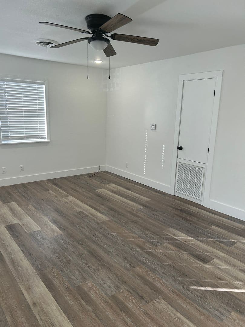 Springdale Apartment: 4024 Wagon Wheel Road