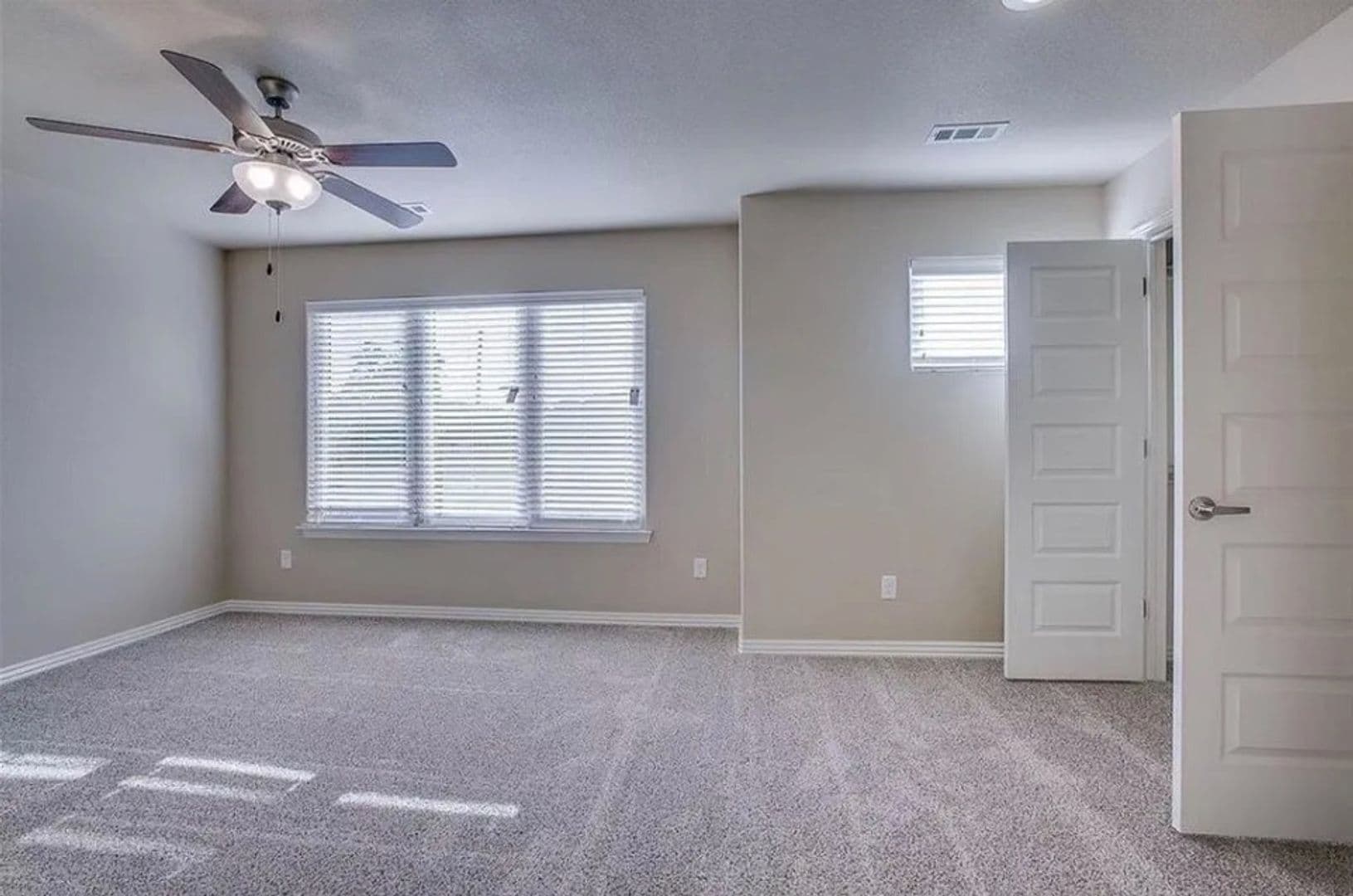 Fayetteville Townhome: 1596 Leverett Avenue