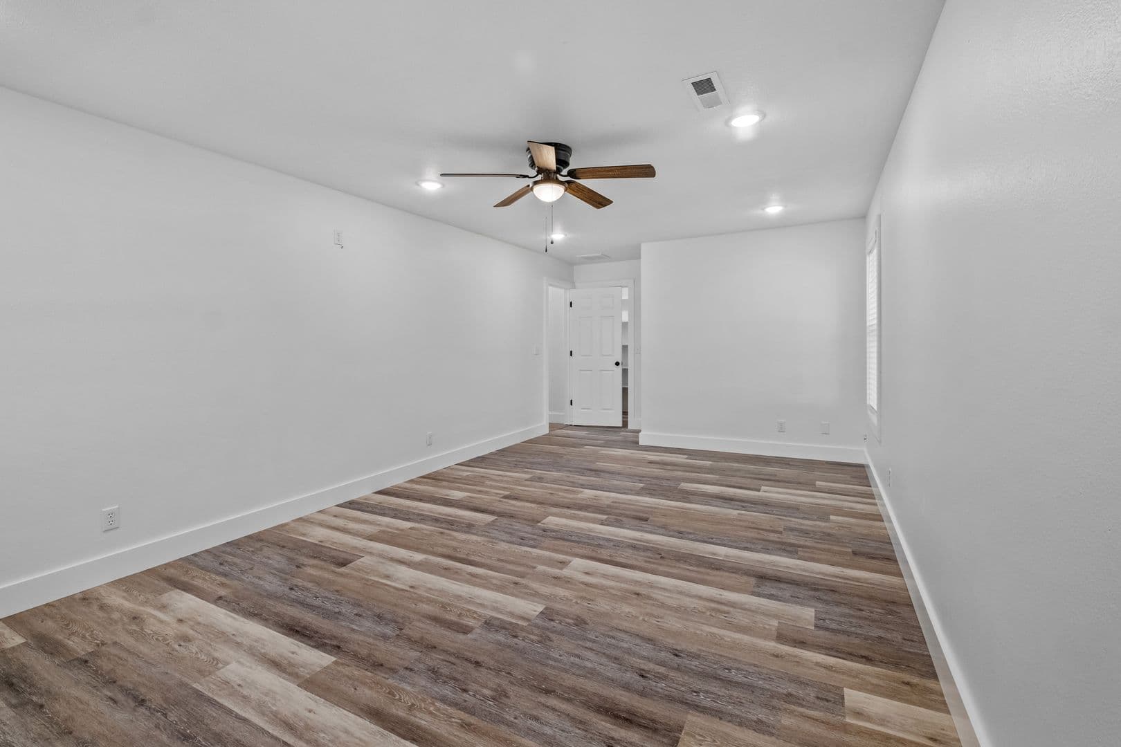 Springdale Apartment: 4024 Wagon Wheel Road