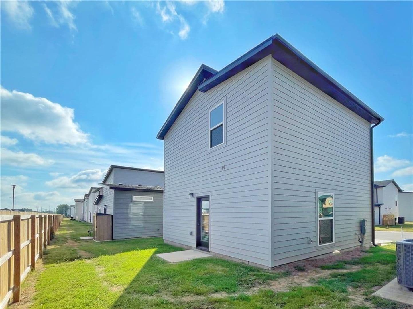 Centerton House: 820 Boardwalk Ave.