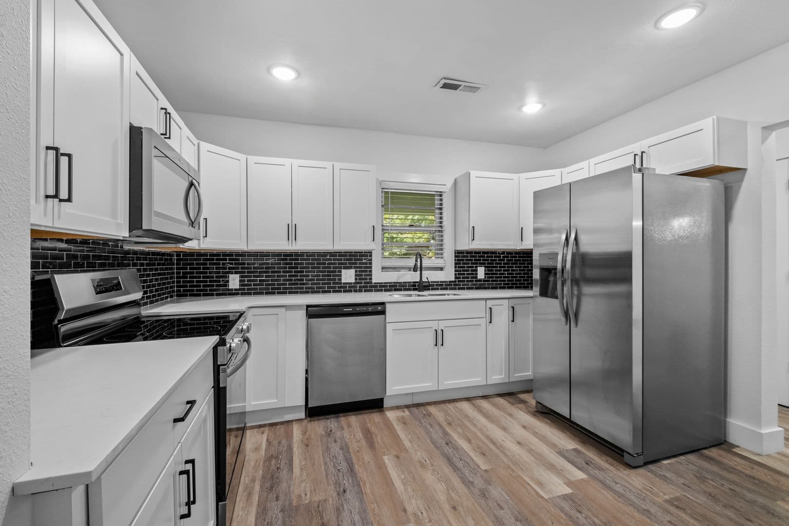 Springdale Apartment: 4024 Wagon Wheel Road