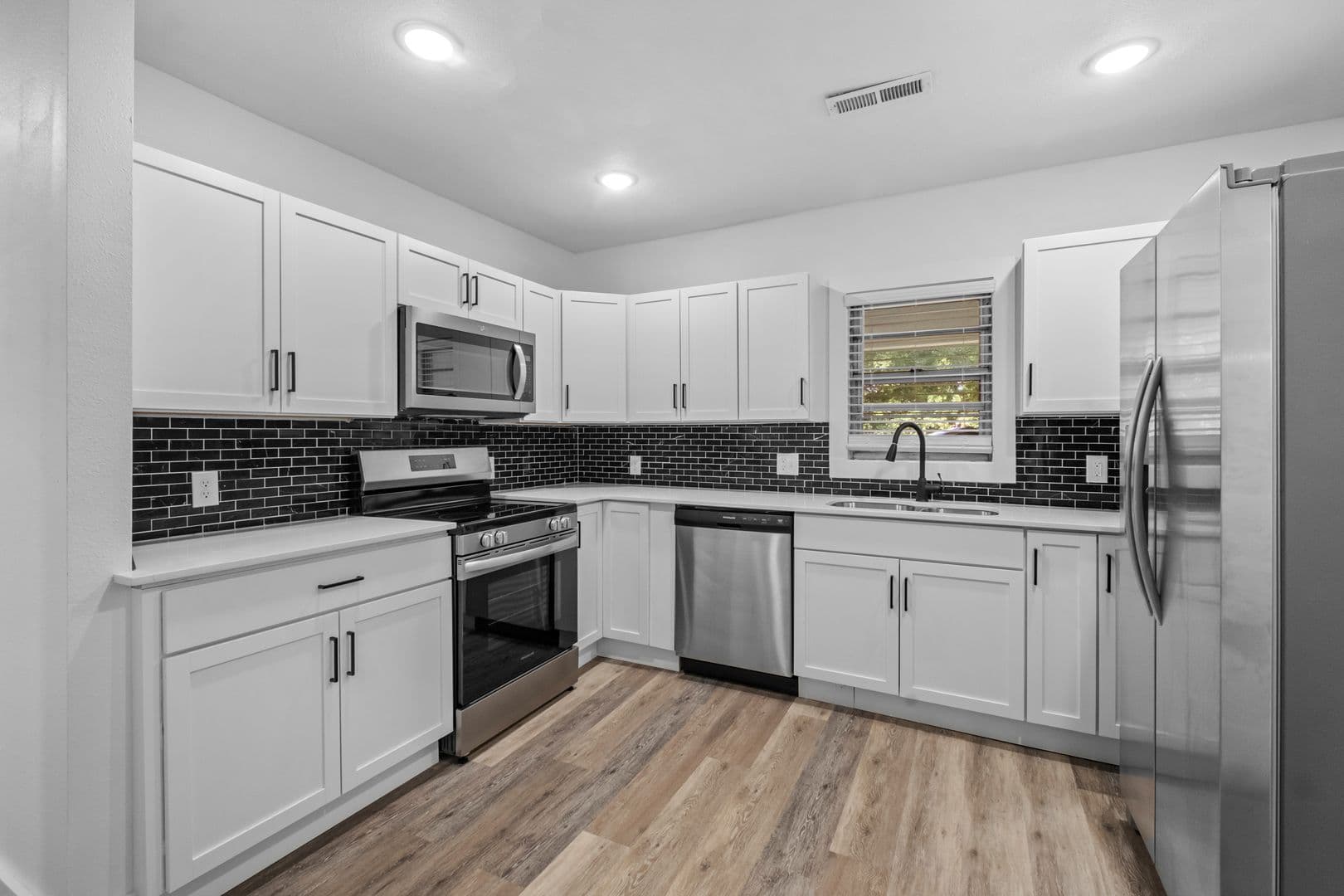Springdale Apartment: 4024 Wagon Wheel Road