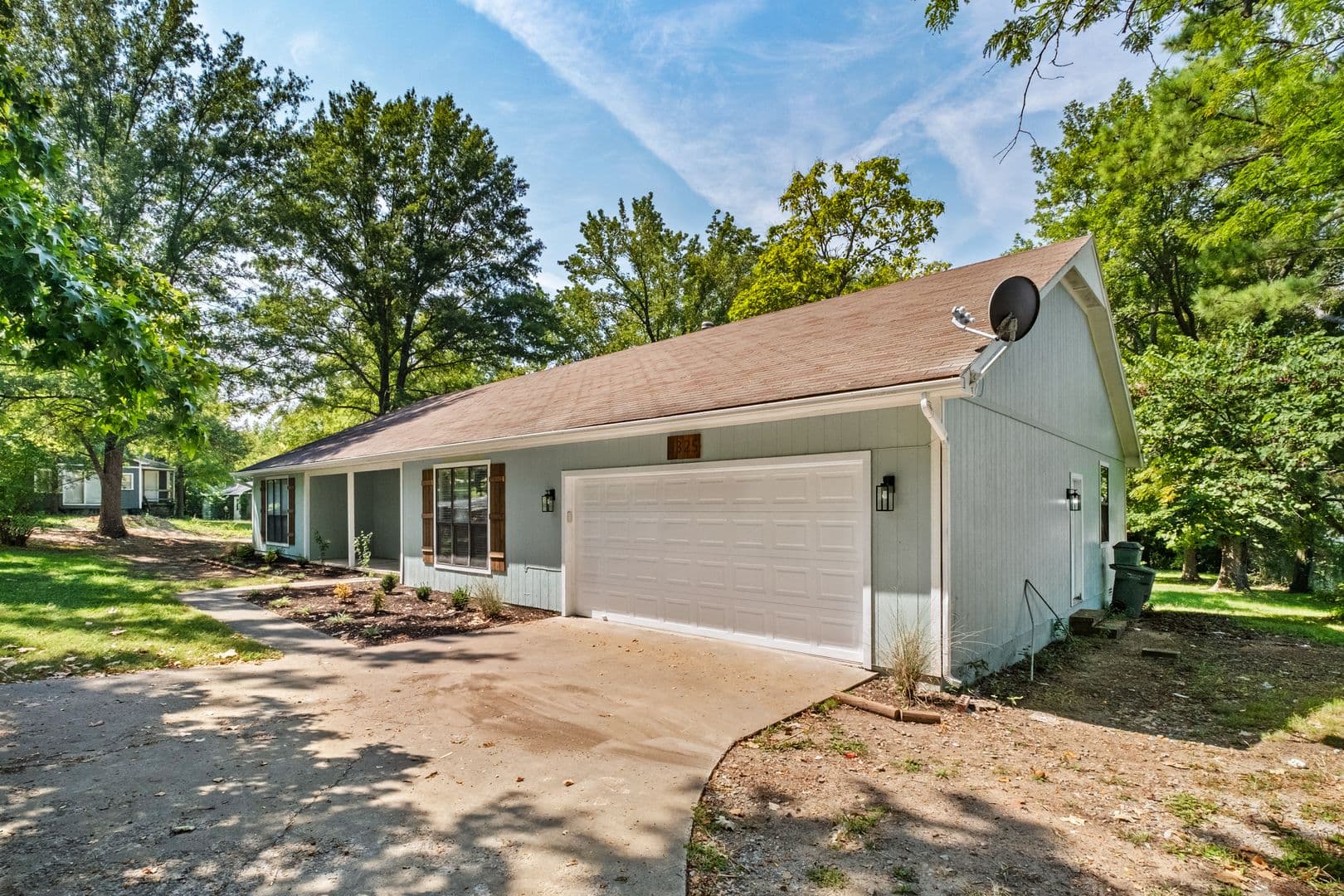 Springdale Apartment: 4024 Wagon Wheel Road