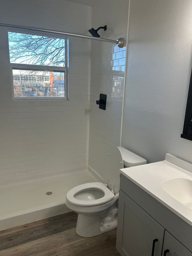 Springdale Apartment: 4024 Wagon Wheel Road