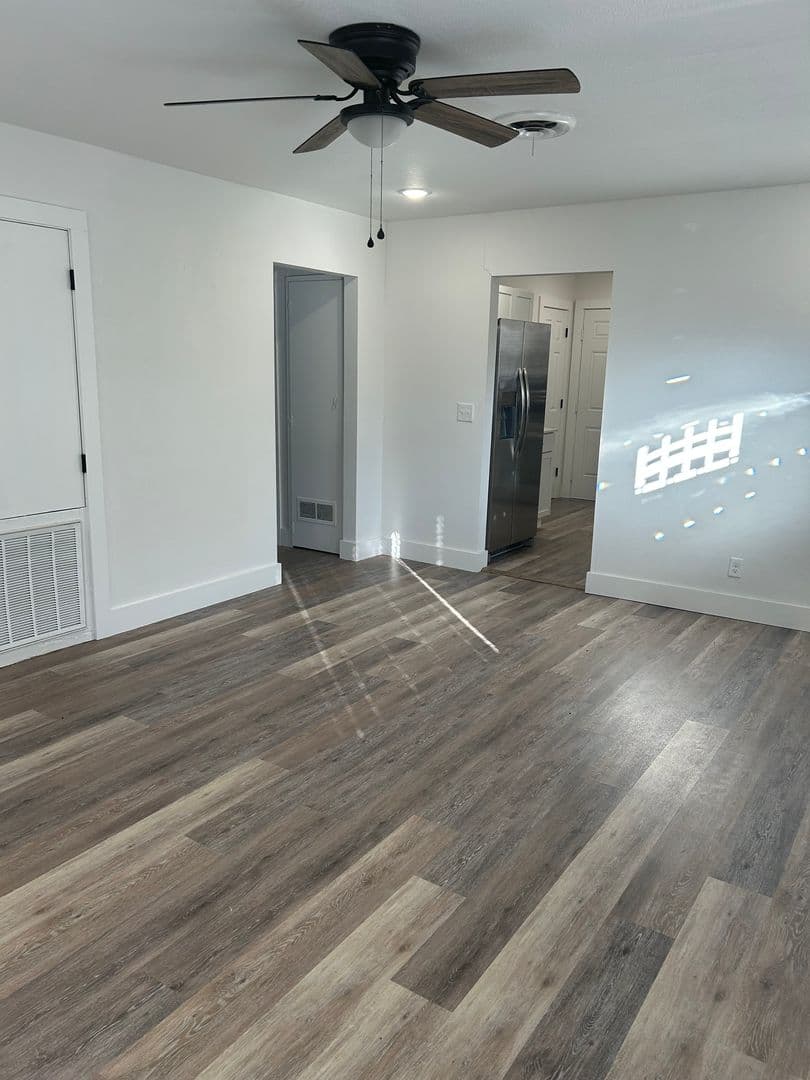 Springdale Apartment: 4024 Wagon Wheel Road