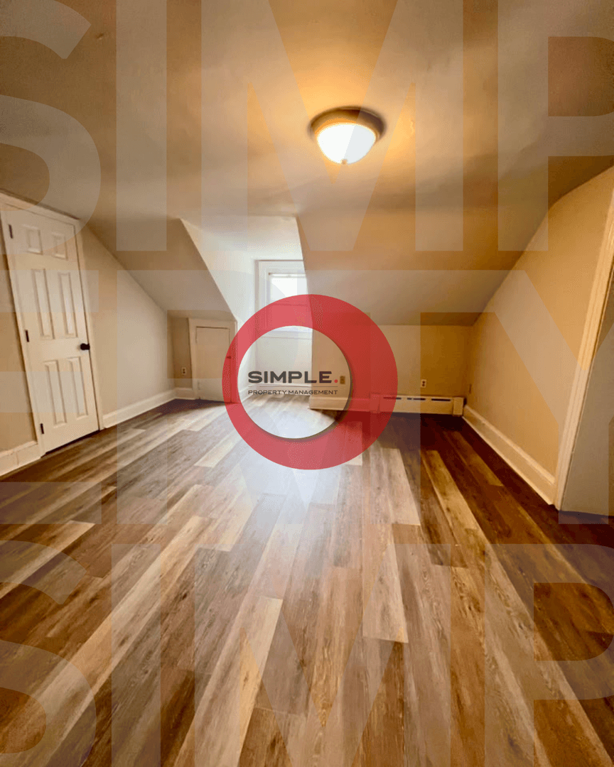 Pottstown Apartment: 4 East 4th Street