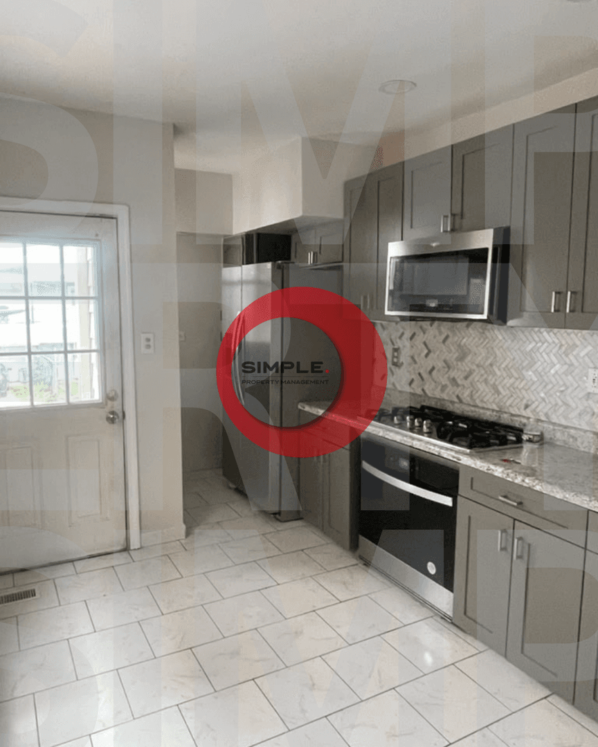 Reading House: 1041 North 4th Street