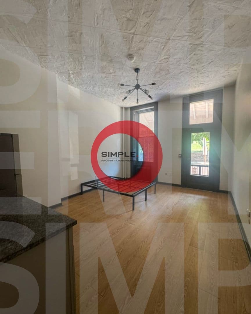 Reading Apartment: 1216 Perkiomen Avenue