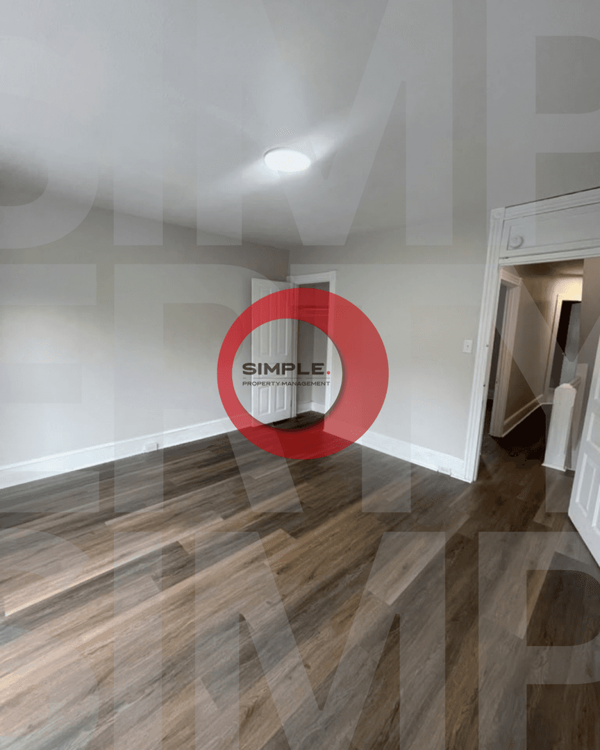 Reading House: 1041 North 4th Street