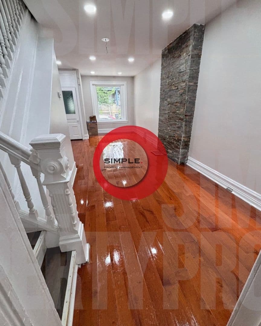 Reading House: 1041 North 4th Street