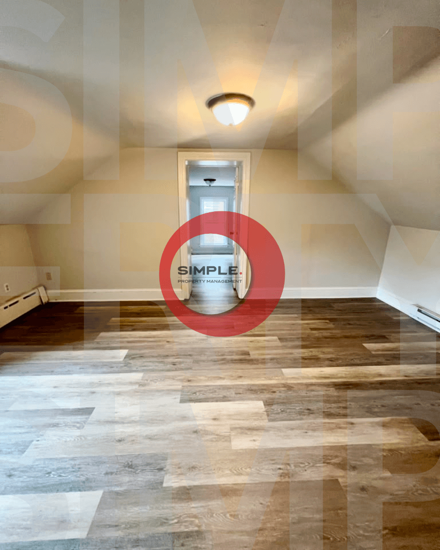 Pottstown Apartment: 4 East 4th Street