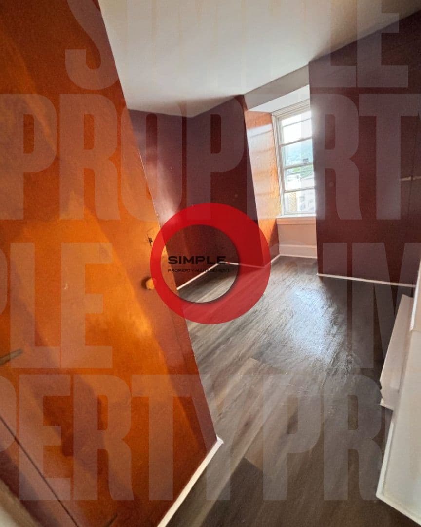 Reading House: 1041 North 4th Street