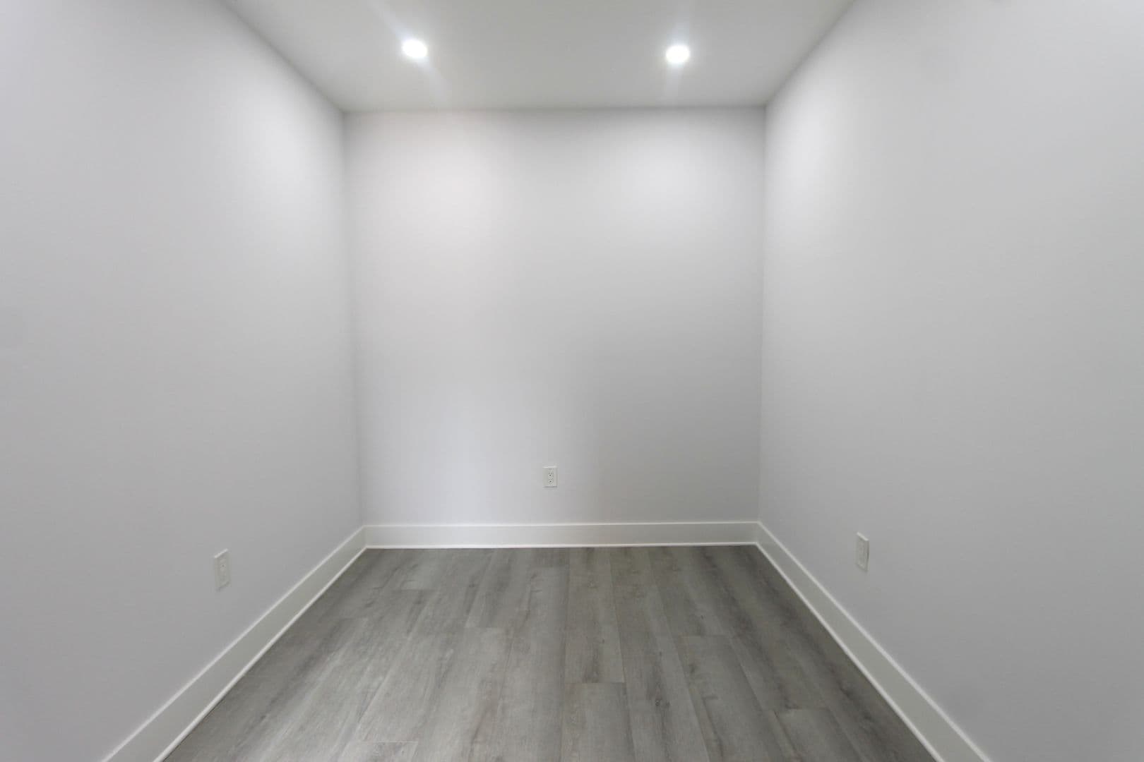 Philadelphia Apartment: 103 East Coulter Street