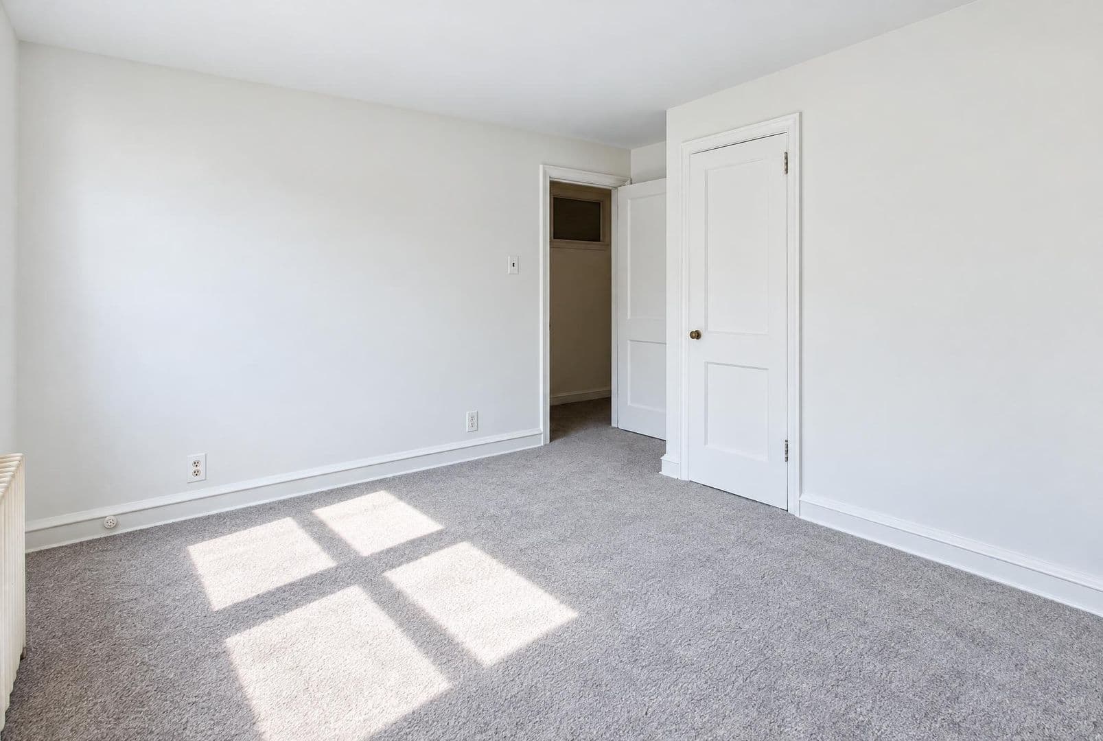 Philadelphia Apartment: 510 S Pleasant Place