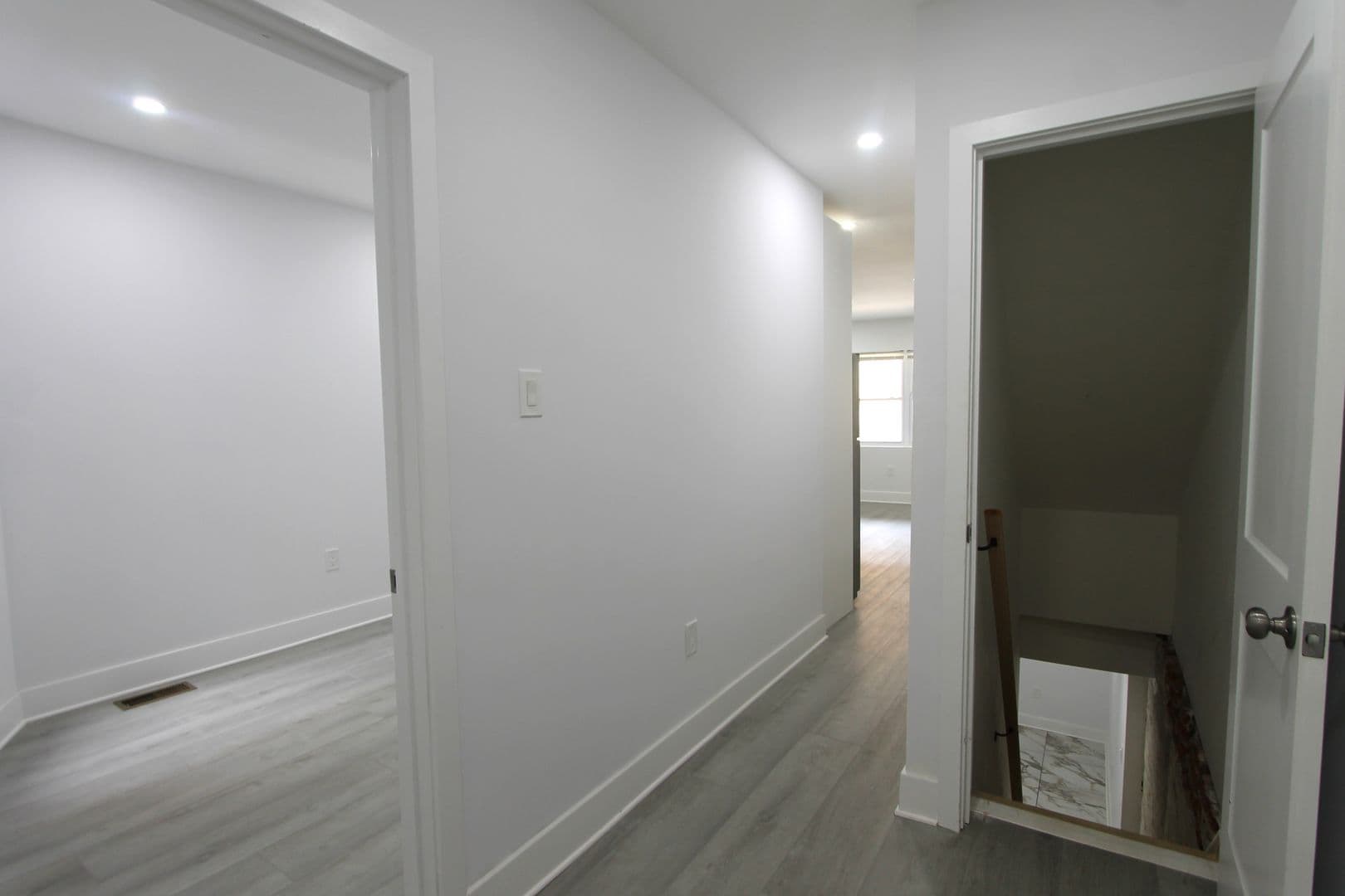 Philadelphia Apartment: 103 East Coulter Street