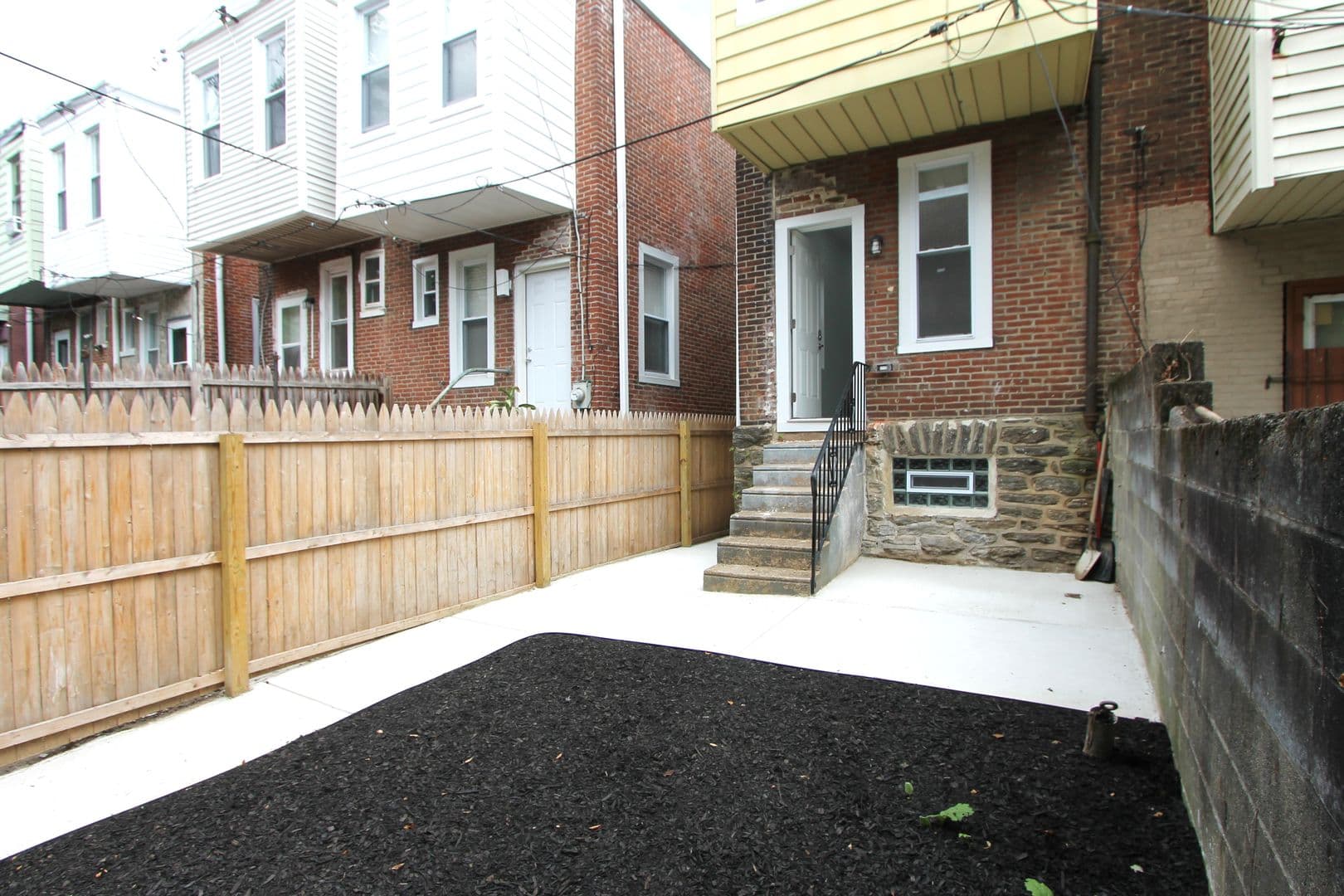 Philadelphia Apartment: 103 East Coulter Street