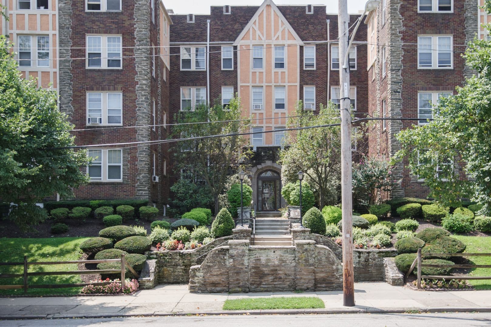 Philadelphia Apartment: 6640 Sprague Street