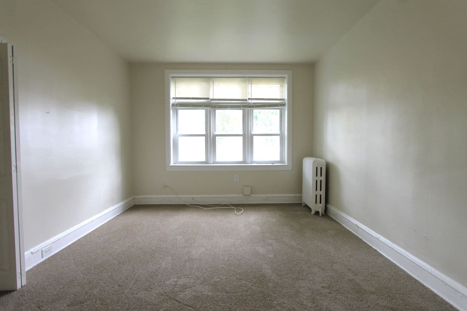 Philadelphia Apartment: 13-15 East Upsal Street