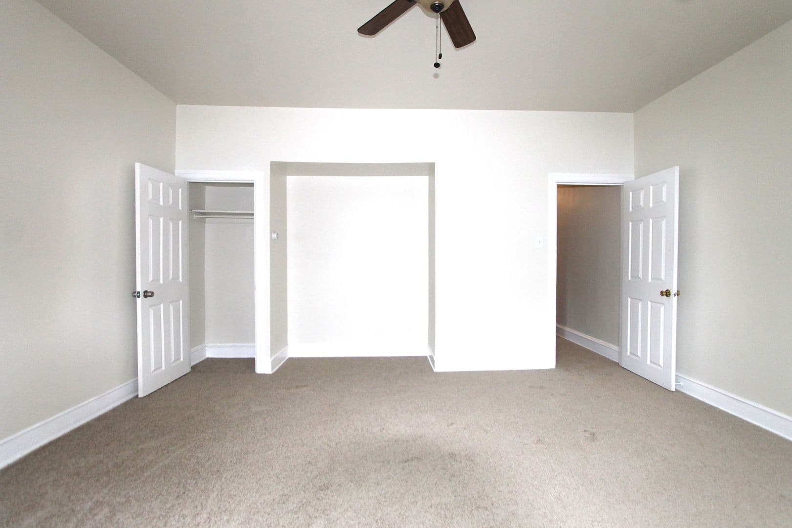 Philadelphia Apartment: 13-15 East Upsal Street