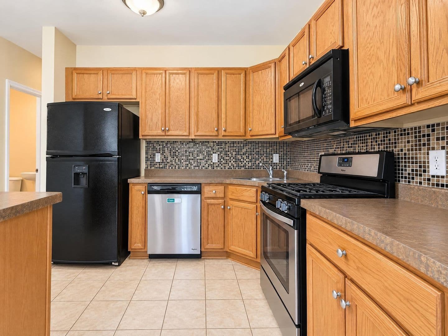 Wyncote House: 316 Ross Court