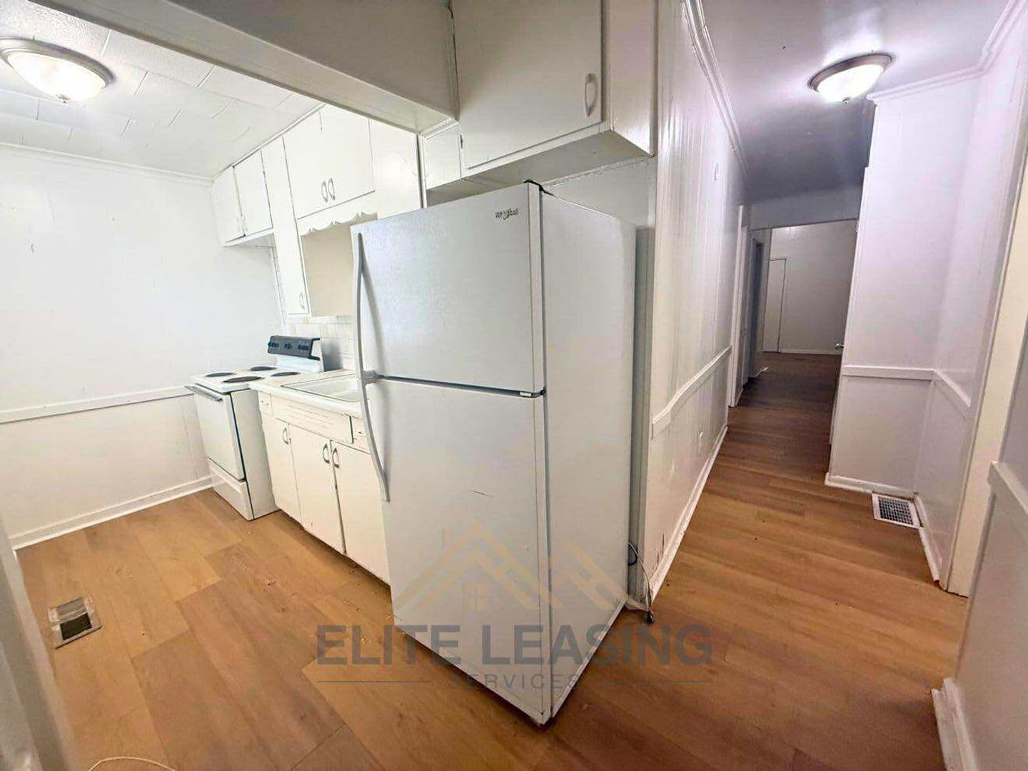 Topeka Apartment: 1441 SW Van Buren St.