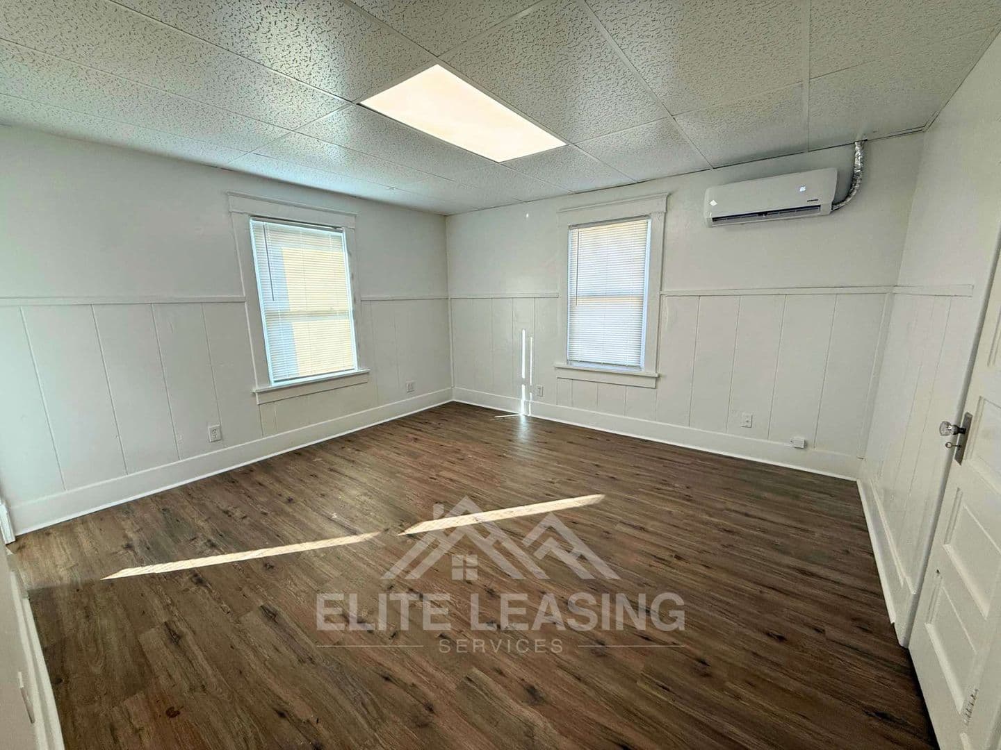 Topeka Apartment: 1500 SW Van Buren St.
