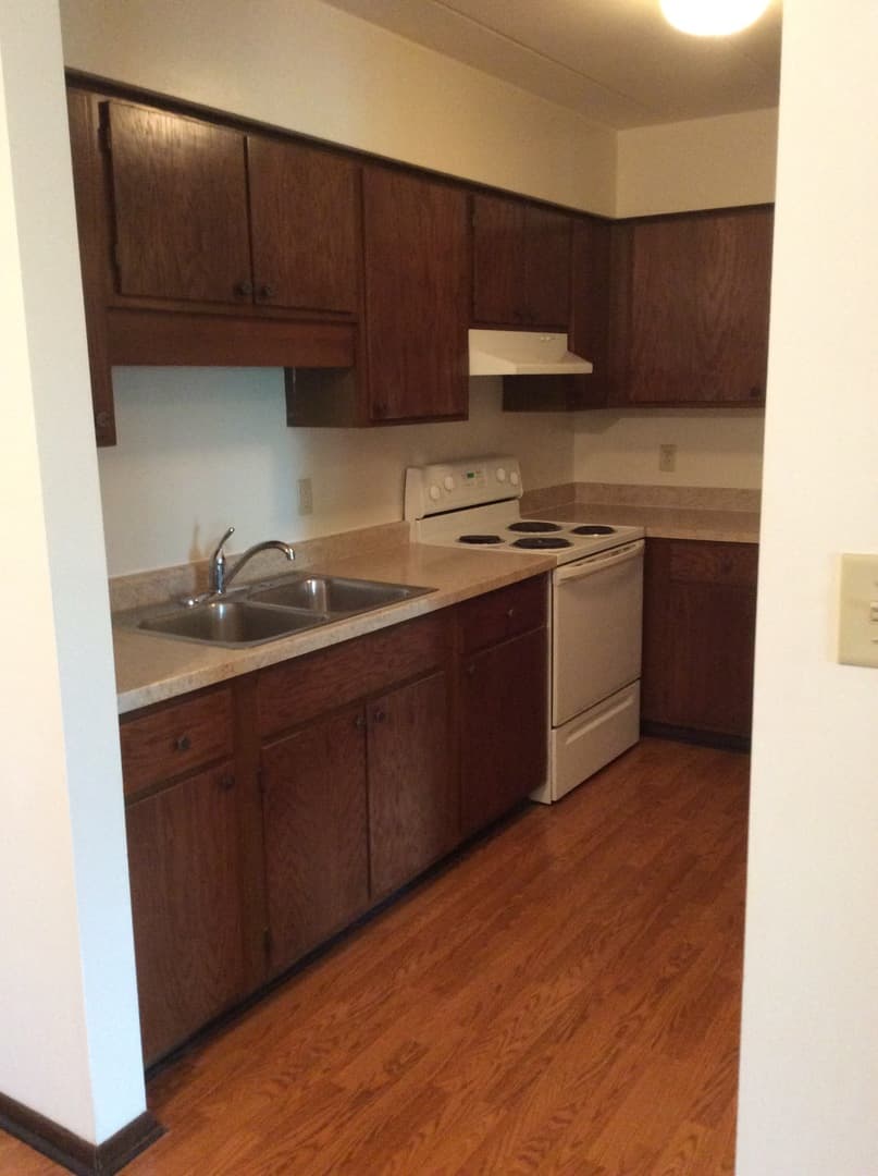 Schererville Apartment: 2060 Meadow Lane