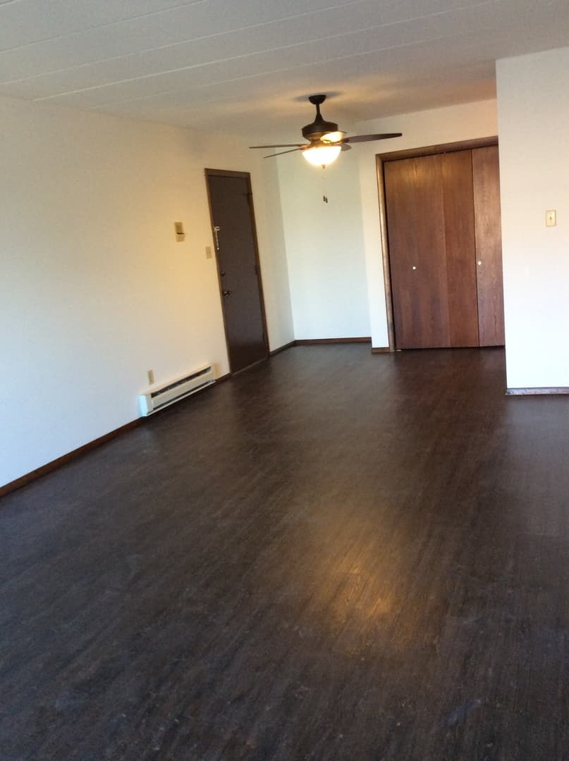 Schererville Apartment: 2130 Meadow Lane