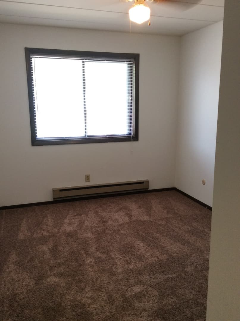 Schererville Apartment: 2060 Meadow Lane