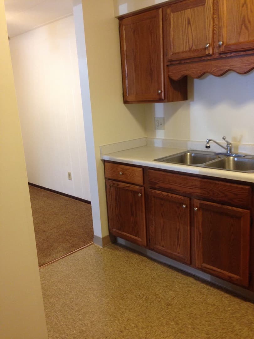 Schererville Apartment: 2115 Meadow Lane
