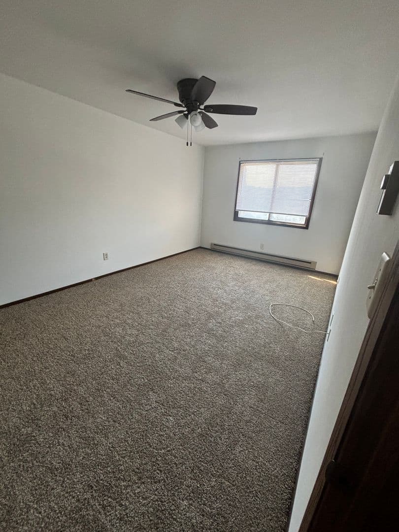 Schererville Apartment: 2115 Meadow Lane