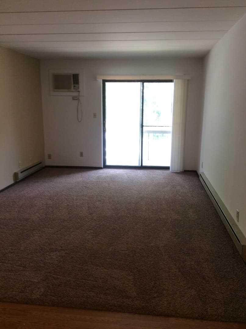 Schererville Apartment: 2060 Meadow Lane