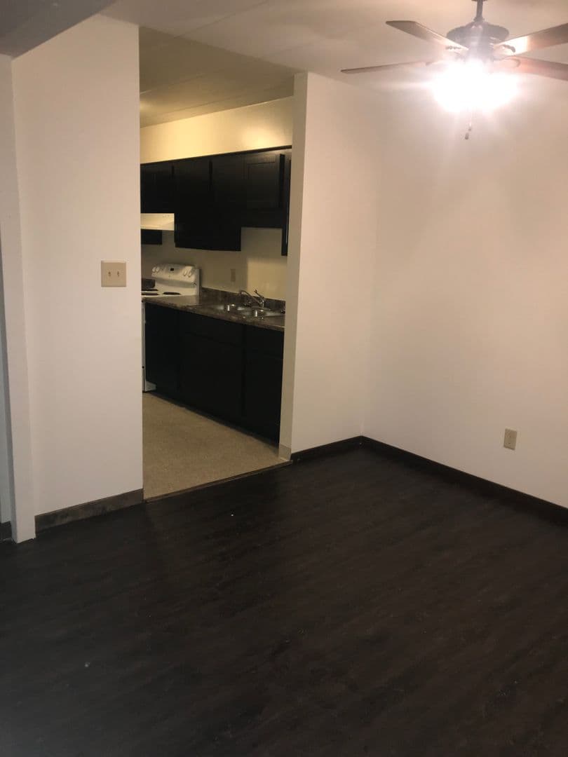 Schererville Apartment: 2125 Meadow Lane